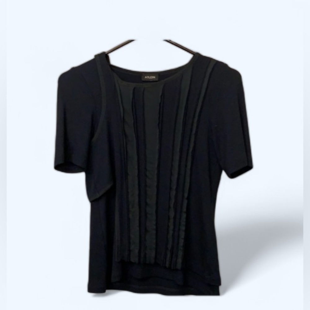 Atlein Navy Top
